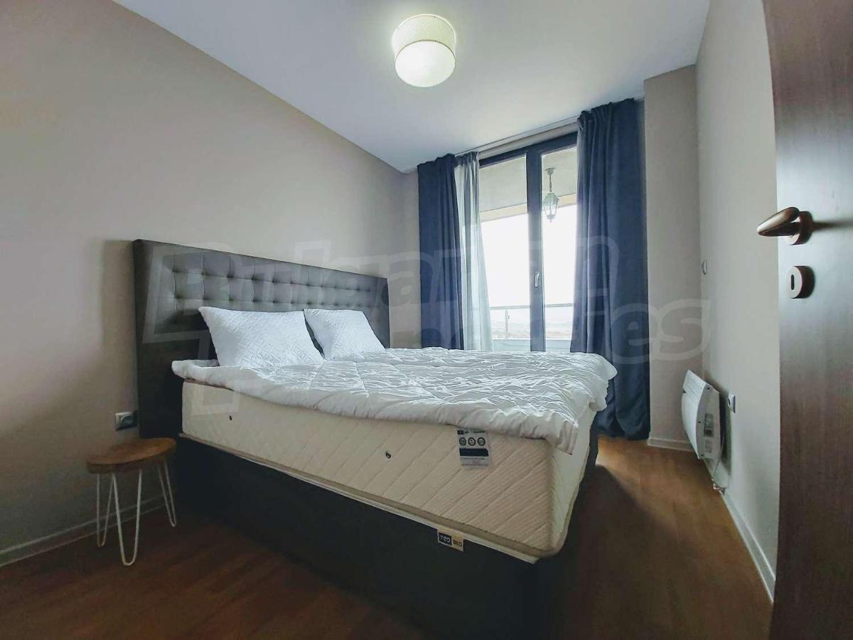Private Apartment In Aparthotel Cornelia ราซล็อก ภายนอก รูปภาพ